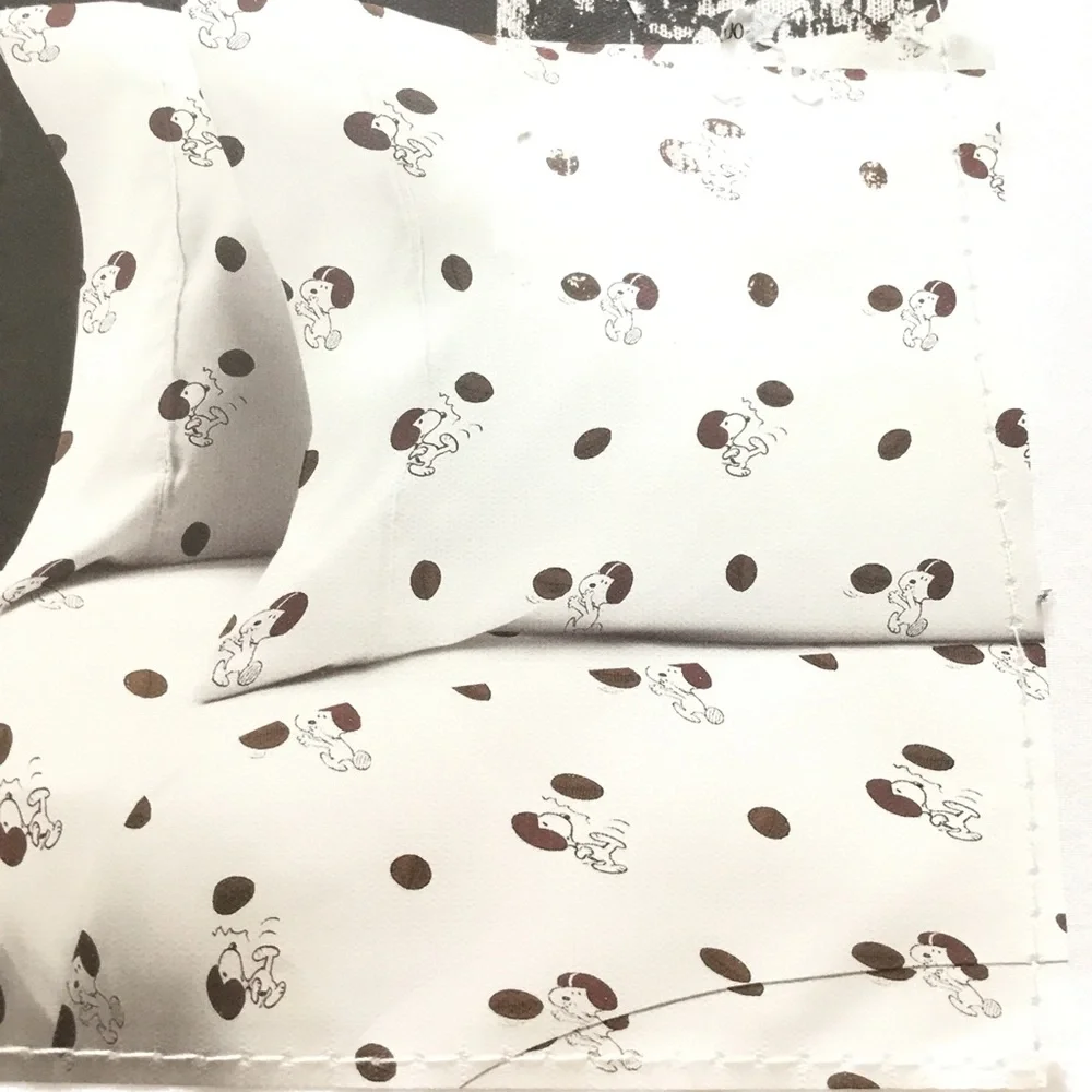 Berkshire Blanket and Home Polyester Twin Size Snoopy Peanuts Football S…